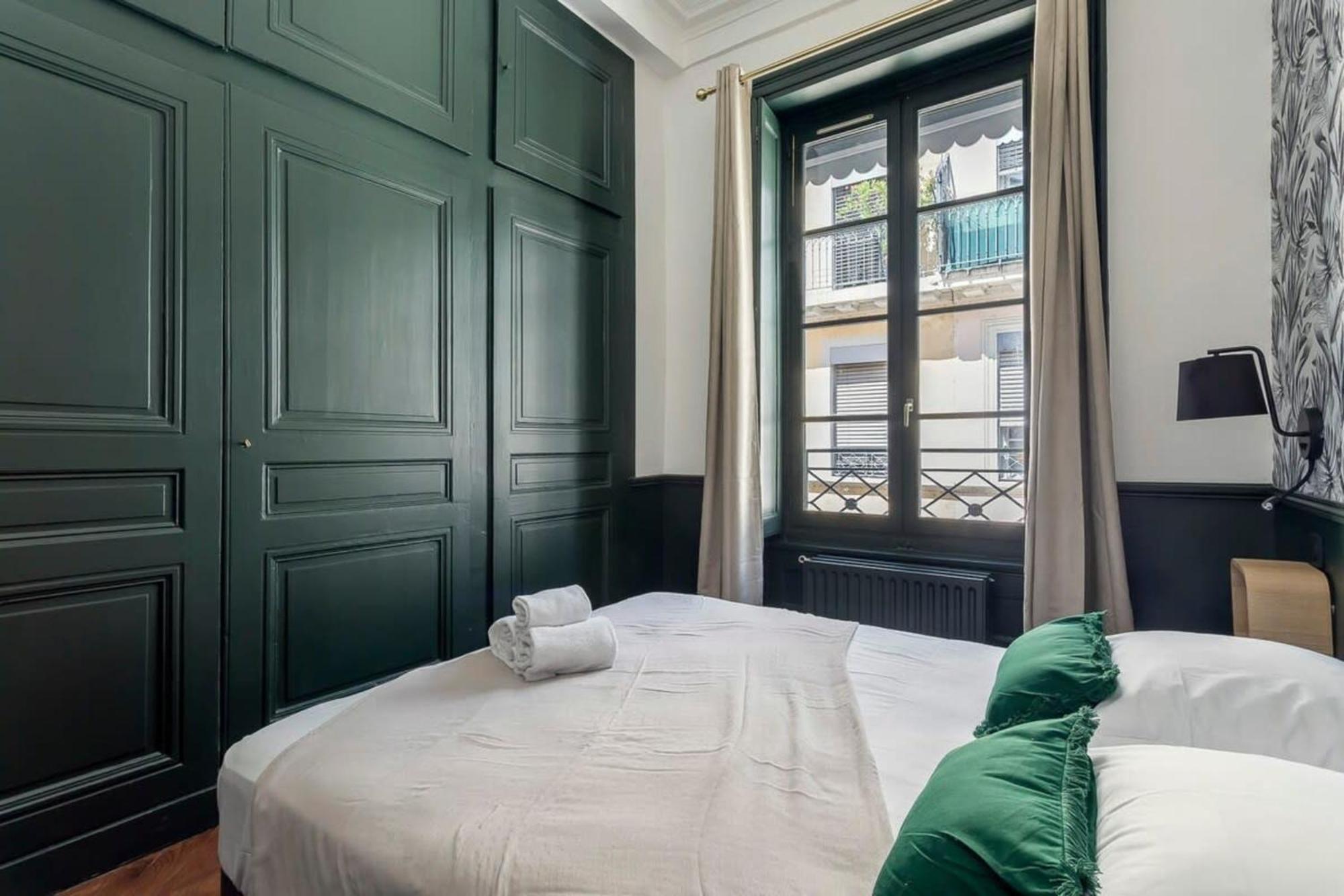 Hamac Suites Jacobins Le méritant 4 personnes Lyon Extérieur photo